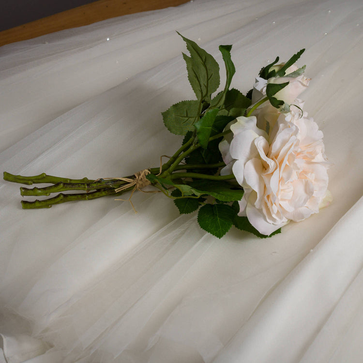 Peaches & Cream Short Stem Rose Bouquet